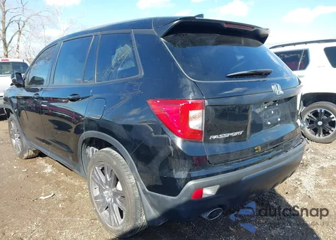 2021 Honda Passport Awd Ex-L z USA, uszkodzony, nr VIN 5FNYF8H59MB022425